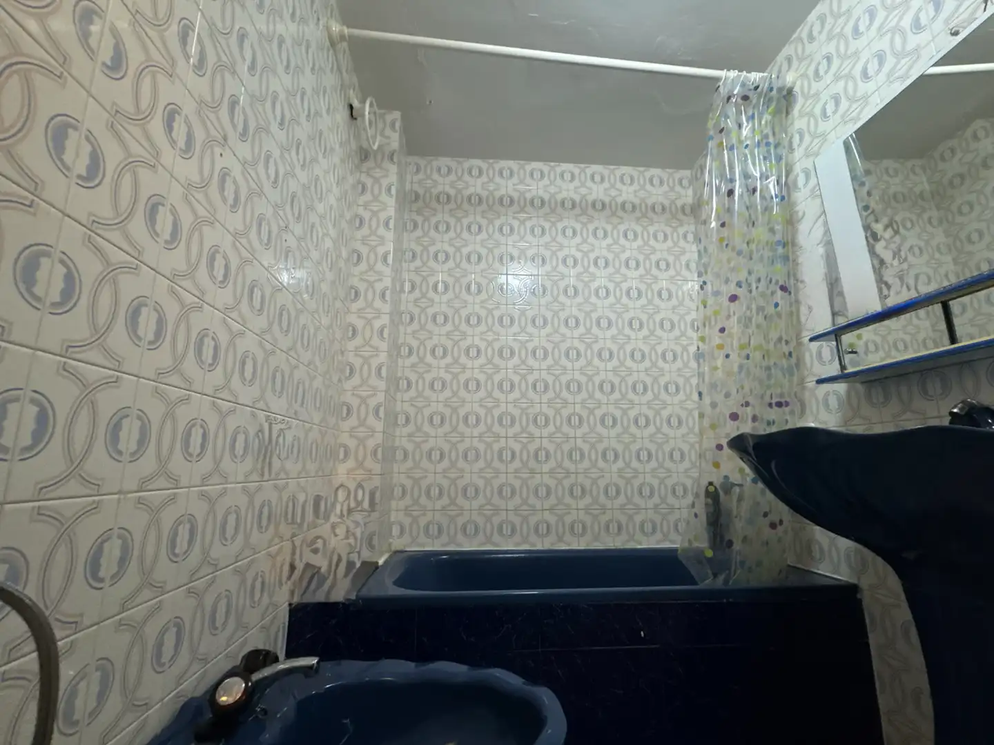 Baño de Piso en venta en Telde con Balcón