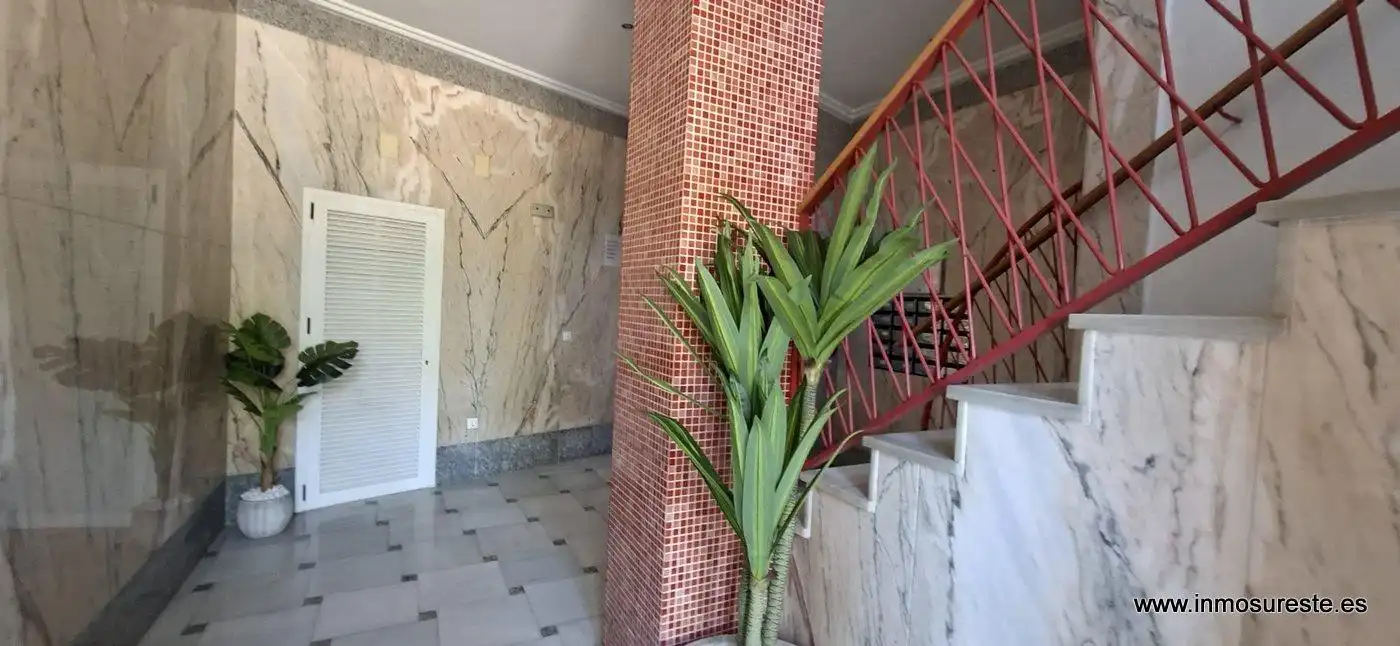 Piso en venta en Orihuela con Aire acondicionado, Trastero y Balcón