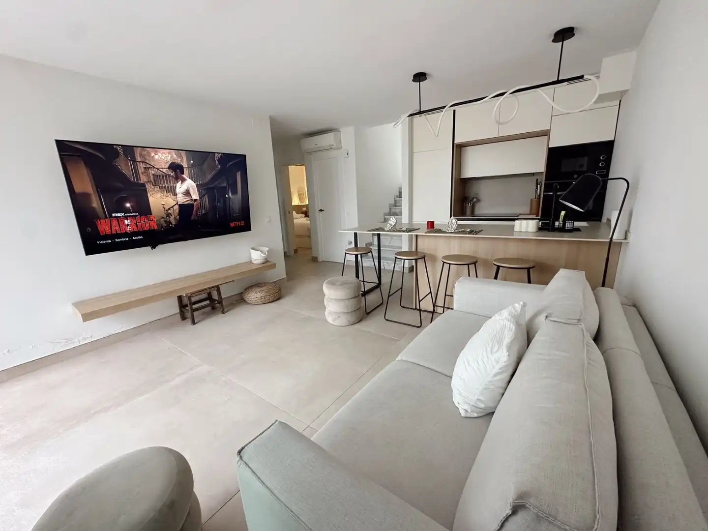 Sala d'estar de Apartament de lloguer en Marbella amb Aire condicionat, Calefacció i Moblat