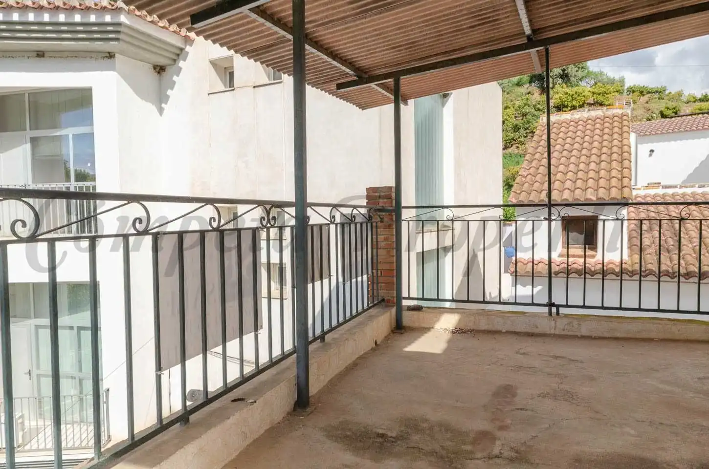 Casa amb terrassa en venda a Árchez, imagen 2