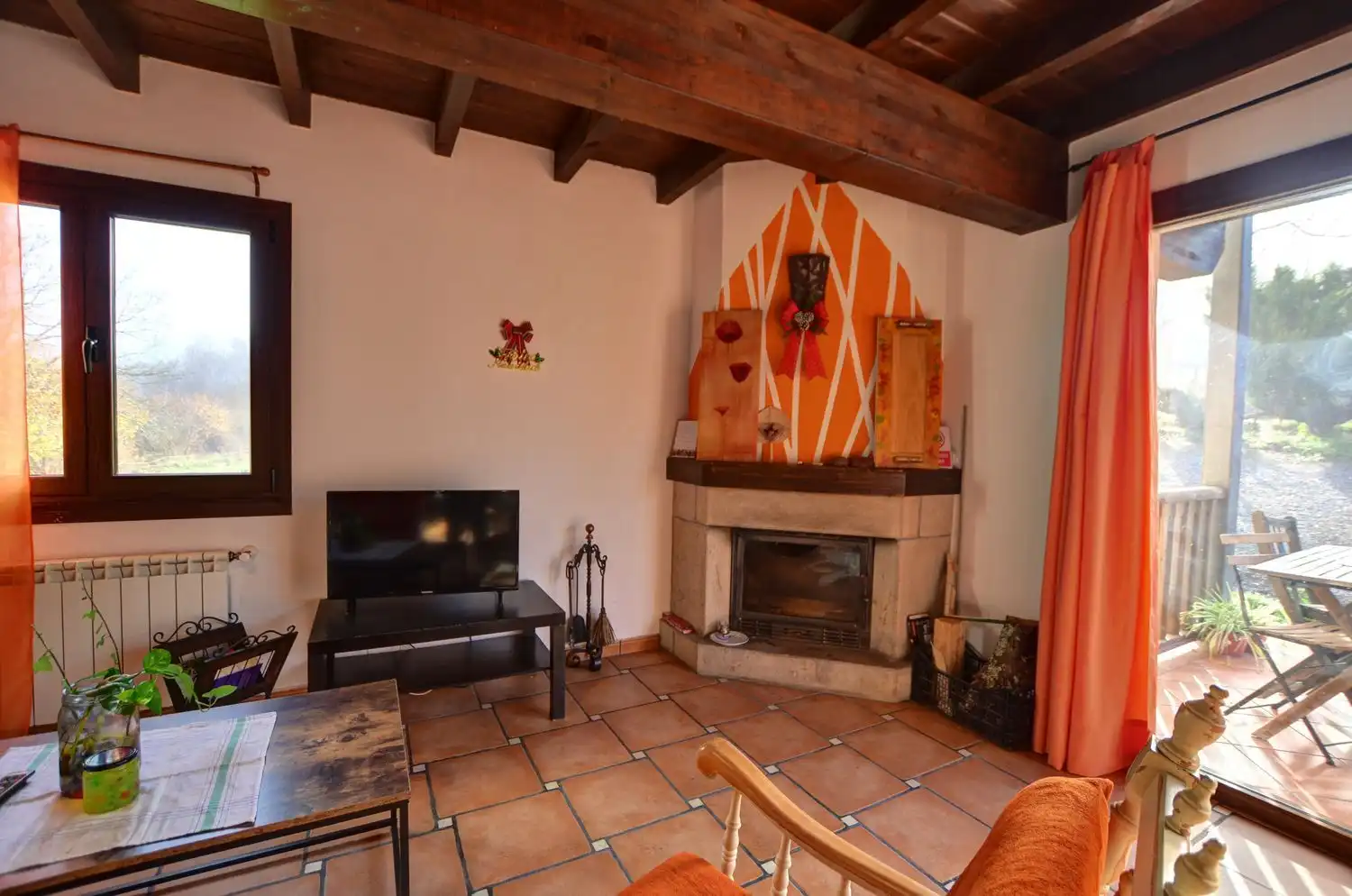 Living room of Houses for sale in Cangas de Onís  with Heating, Terrace and Swimming Pool