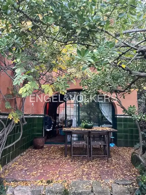 Terrassa de Casa o xalet en venda en Barcelona amb Calefacció, Jardí privat i Terrassa
