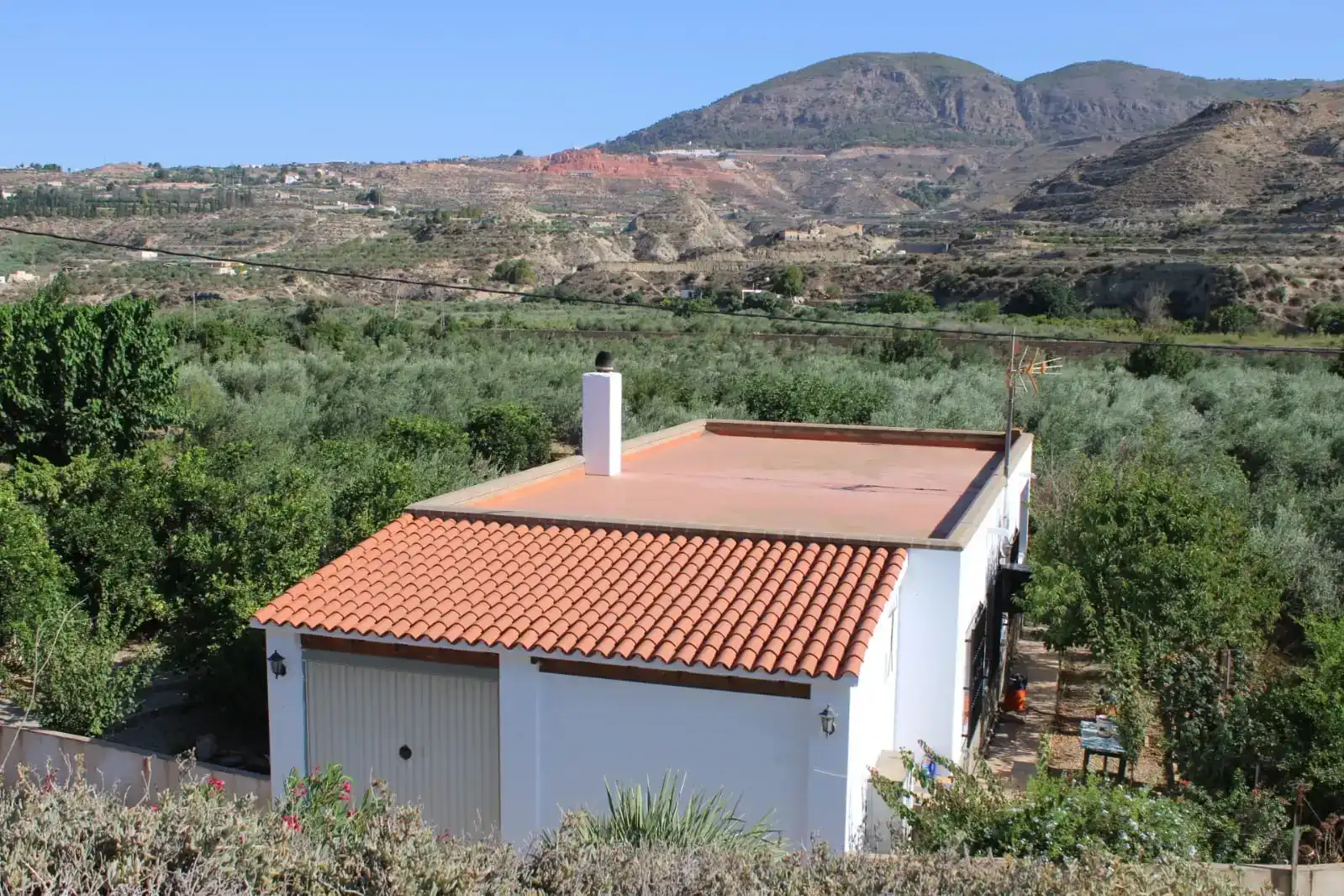 Vista exterior de Finca rústica en venda en Alhabia amb Piscina