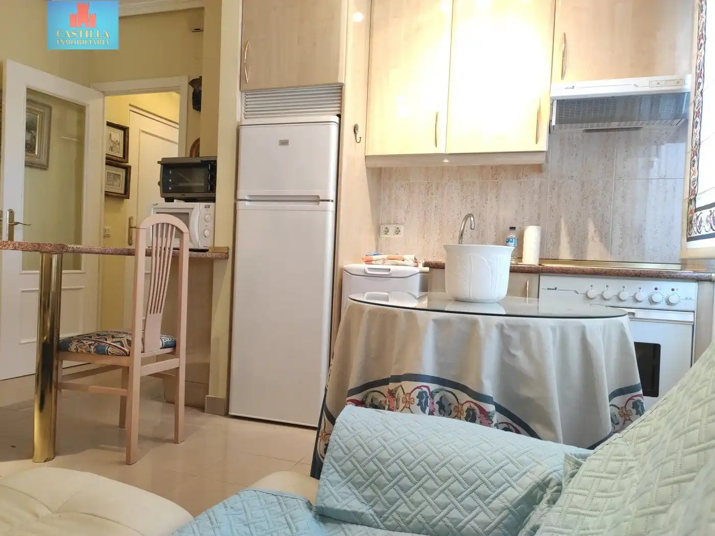 Kitchen of Flat for rent in Ávila  with Heating, Storage room and Furnished