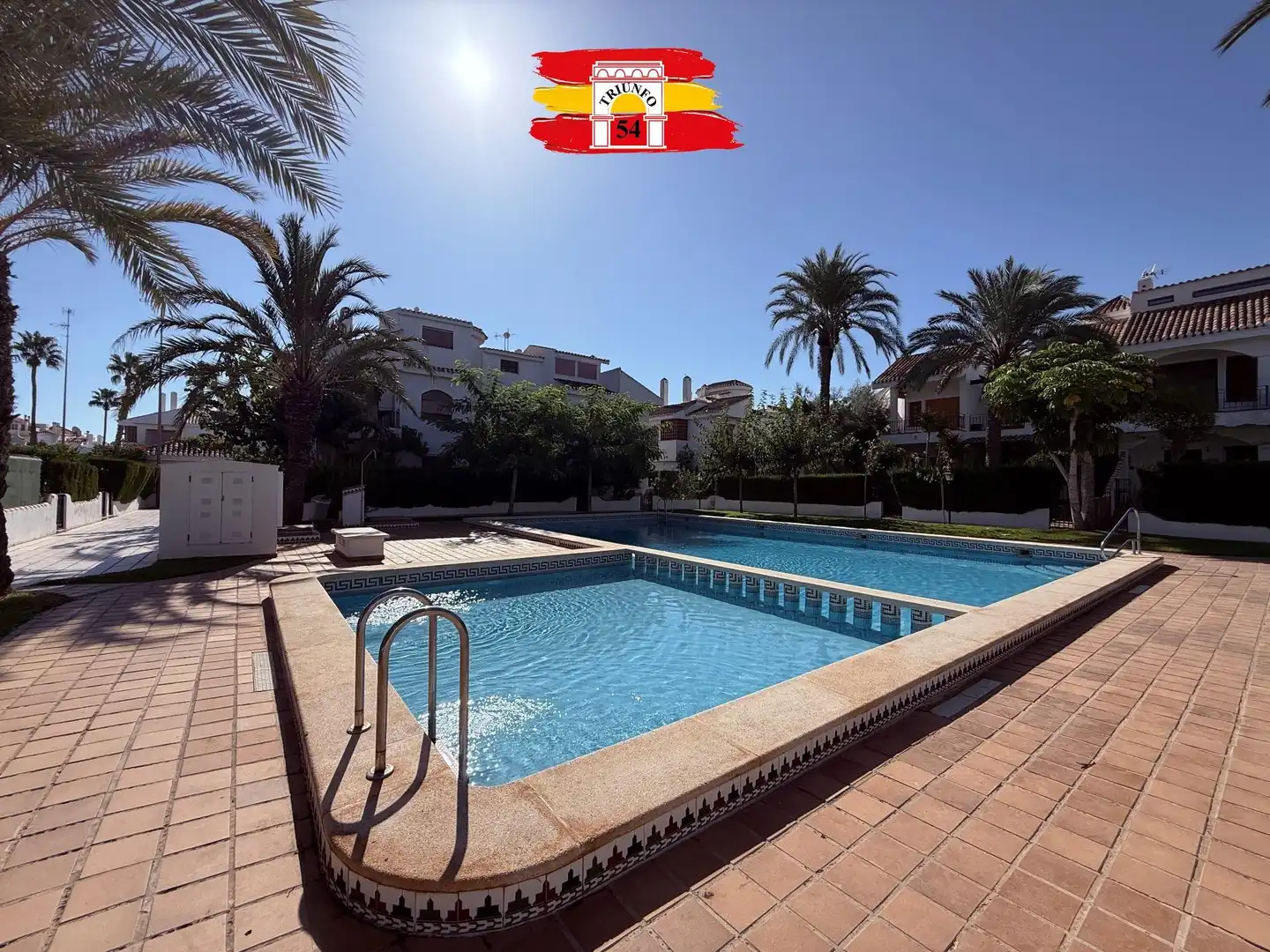 Piscina de Planta baja en venta en Pilar de la Horadada con Aire acondicionado, Jardín privado y Terraza