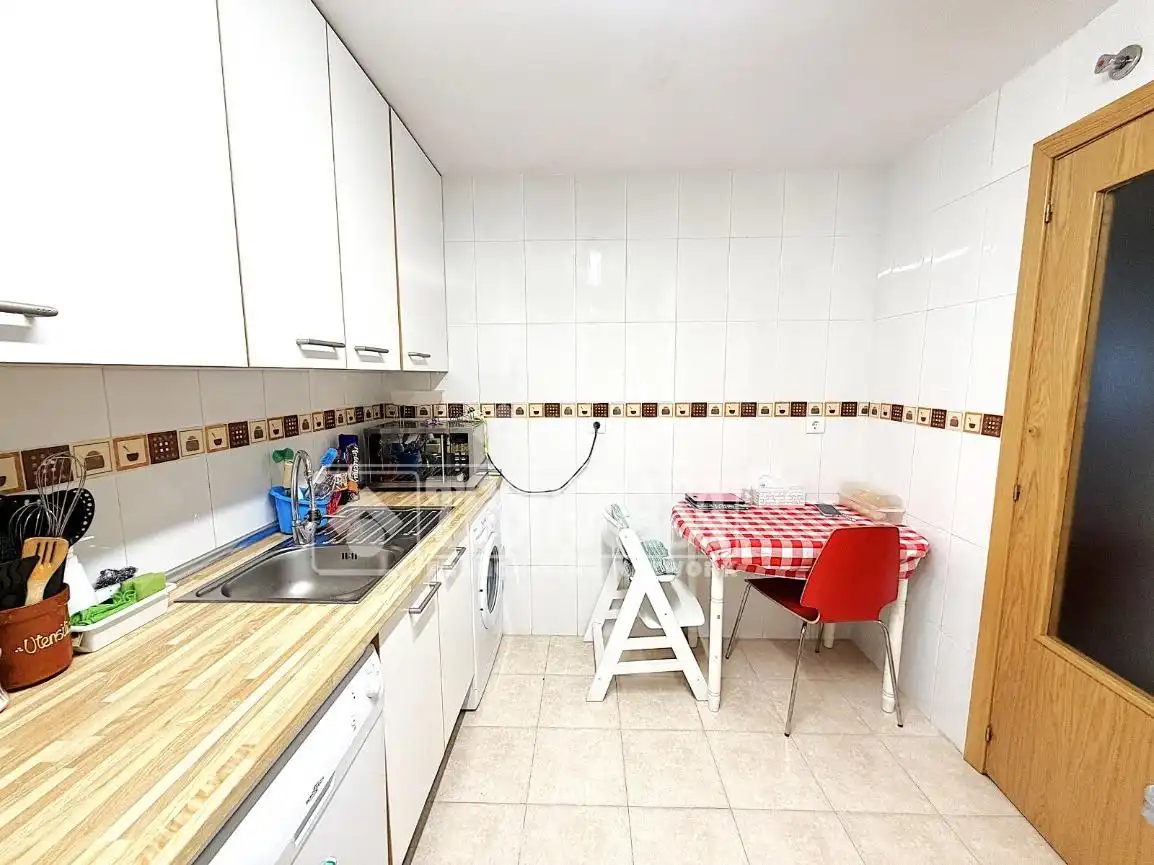 Kitchen of Flat for sale in Arcas del Villar