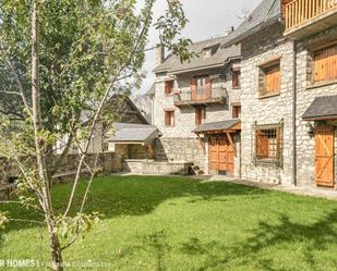 Vista exterior de Casa o xalet en venda en Panticosa amb Calefacció i Jardí privat