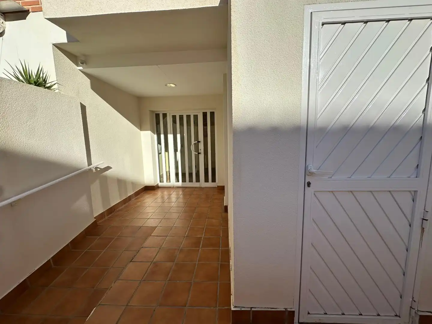 Flat for sale in Murcia  with Air Conditioner, Private garden and Storage room