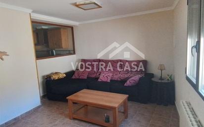 Single-family semi-detached for sale in Requena  with Air Conditioner, Heating and Alarm