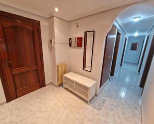 Flat to rent in Monzón  with Air Conditioner, Heating and Terrace