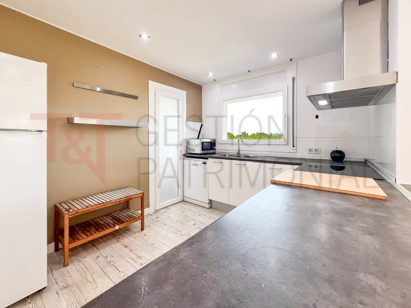 Kitchen of Flat for sale in Castell d'Aro, Platja d'Aro i s'Agaró  with Air Conditioner, Heating and Terrace