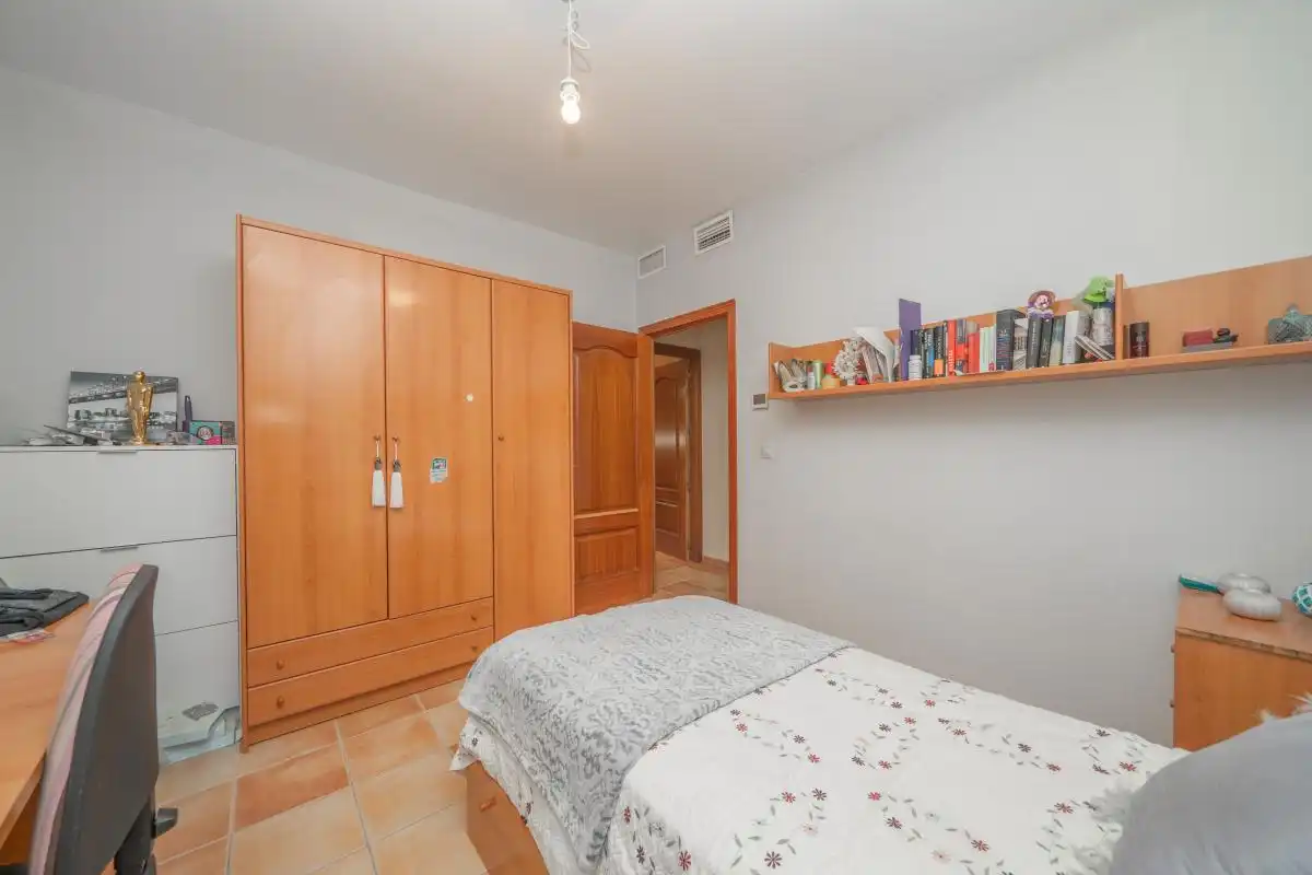 Bedroom of Houses for sale in San Vicente del Raspeig / Sant Vicent del Raspeig  with Air Conditioner, Heating and Private garden
