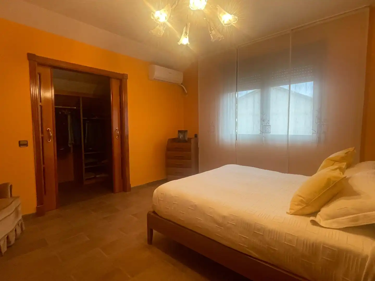 Habitación de Casa o chalet en venta en La Lastrilla  con Jardín privado, Terraza y Trastero