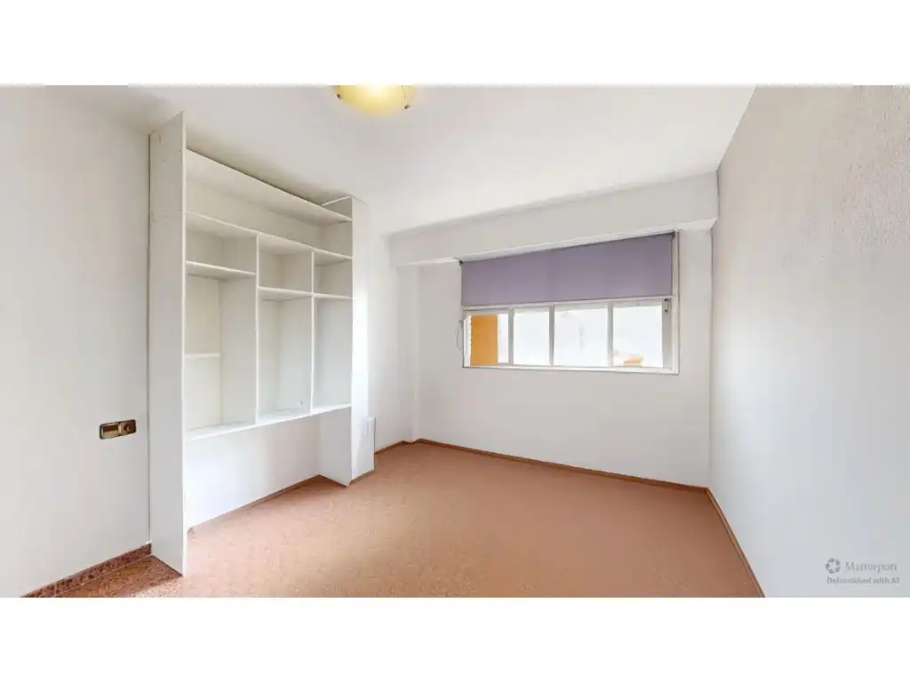 Habitación de Piso en venta en Valencia con Aire acondicionado y TV
