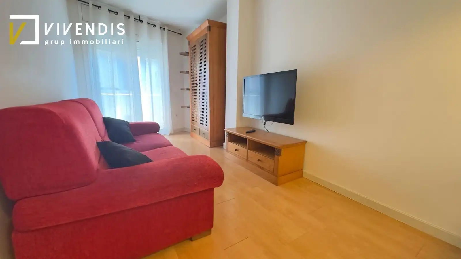 Flat with terrace to rent in Calle CAVALLERS, imagen 2