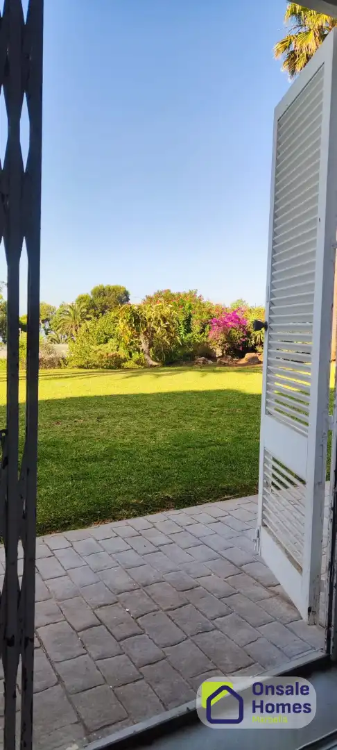 Jardín de Apartamento en venta en Marbella con Terraza, Trastero y Piscina comunitaria