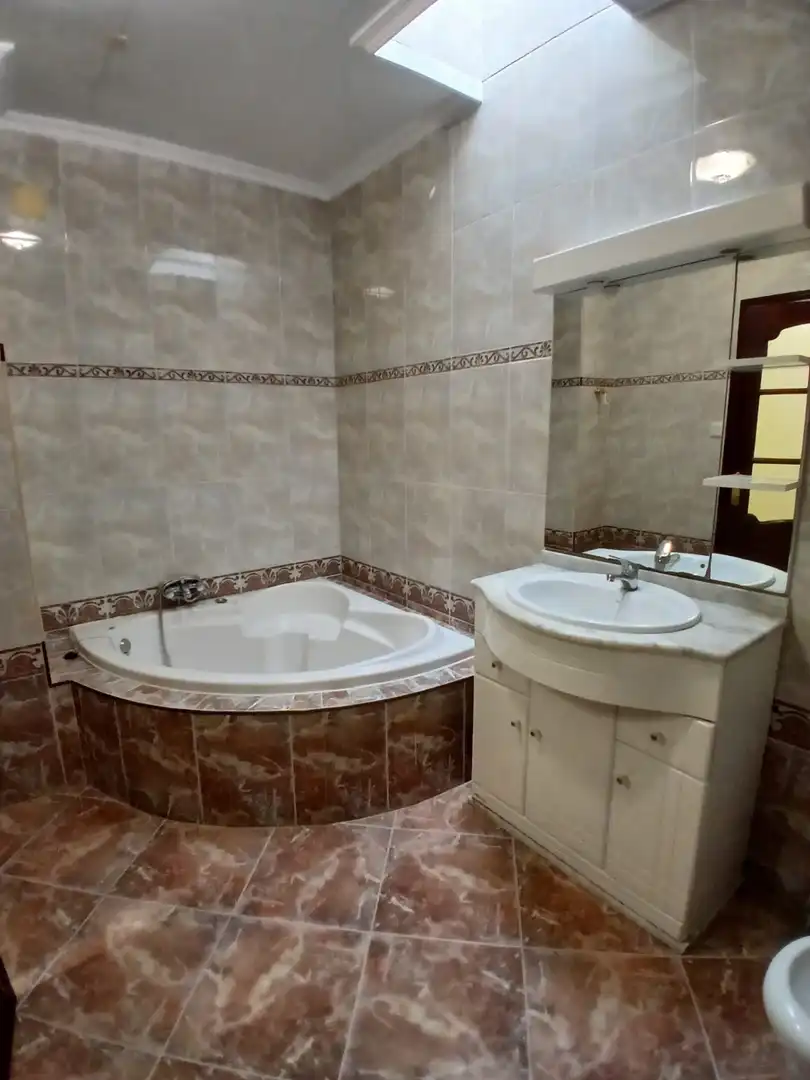 Bany de Casa o xalet en venda en San Fernando amb Aire condicionat i Balcó