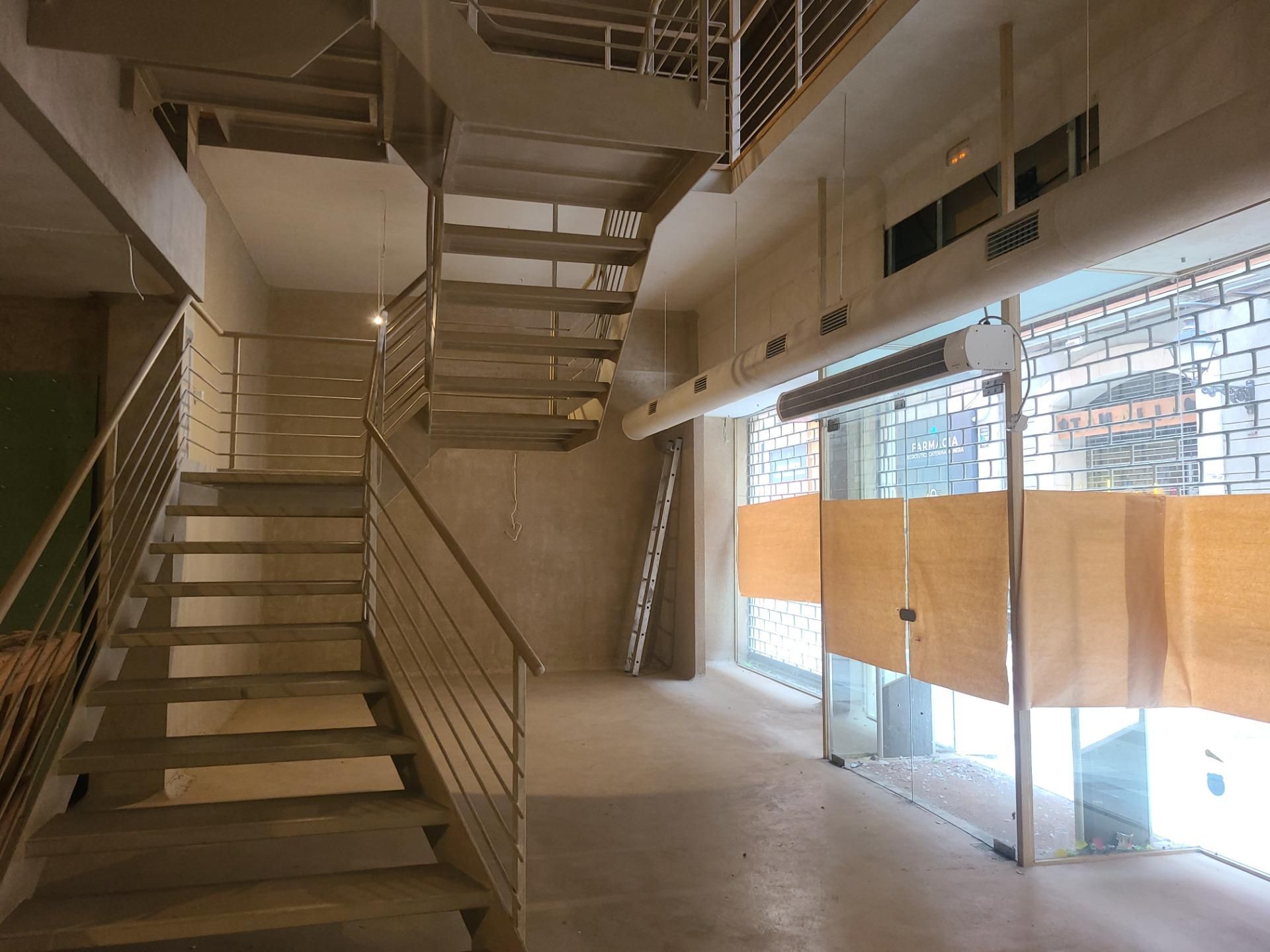 Building for sale in Figueres