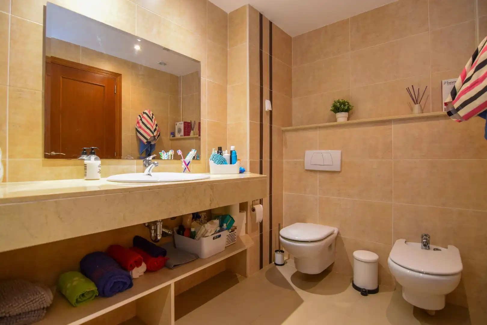 Baño de Piso de alquiler en Artà con Aire acondicionado y Piscina comunitaria