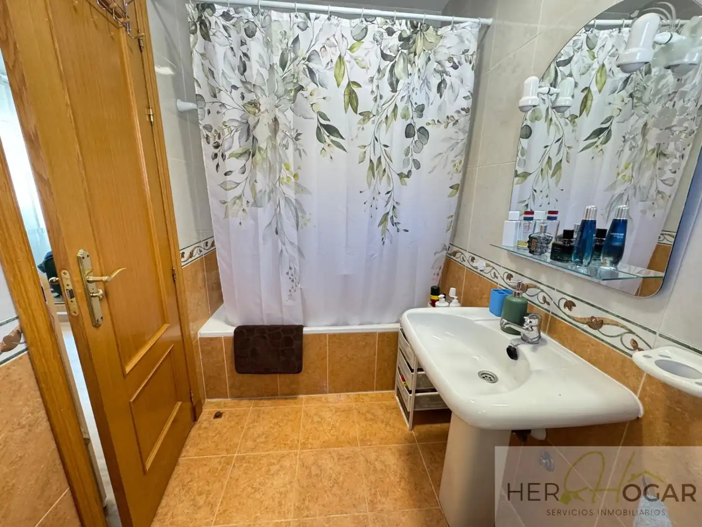 Baño de Casa o chalet en venta en Burguillos de Toledo con Aire acondicionado, Calefacción y Jardín privado