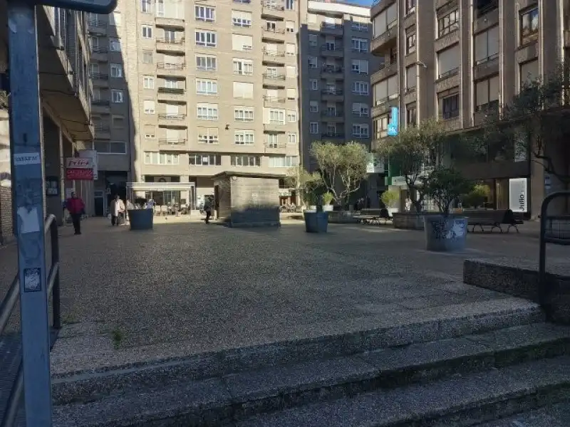 Business premises for sale in Numancia - San Fernando, imagen 8