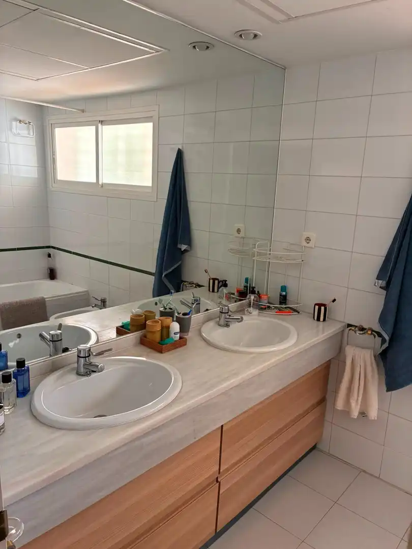 Bathroom of Flat for sale in Sevilla