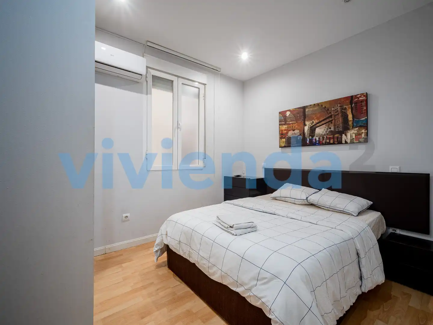 Bedroom of Flat for sale in Madrid  with Air Conditioner, Heating and Furnished