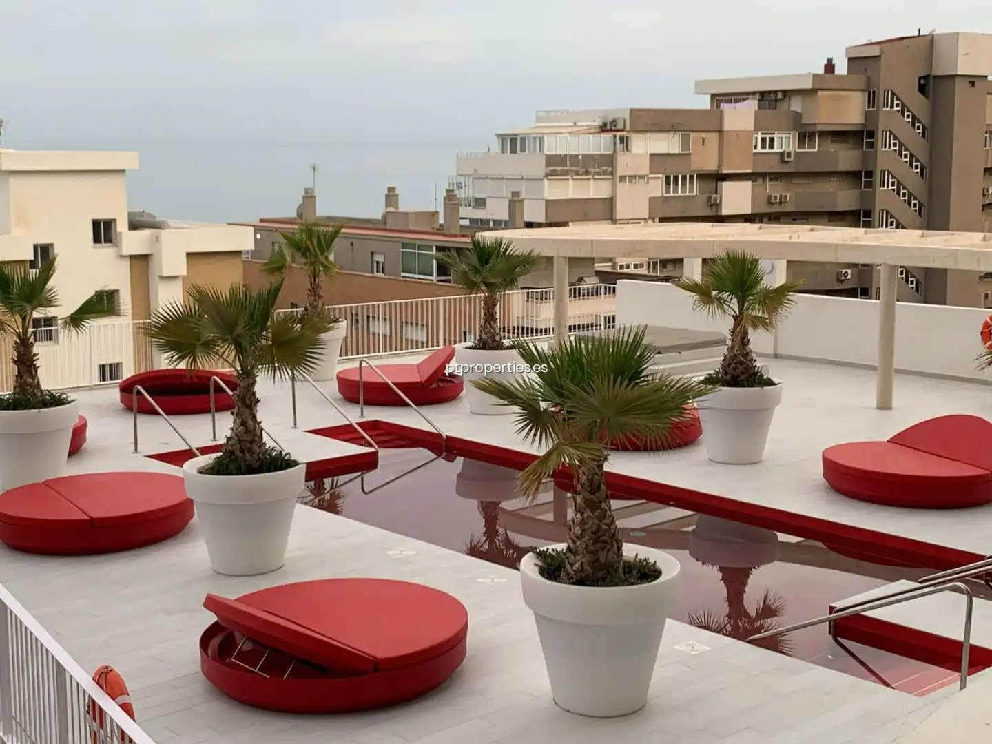 Terrace of Attic for sale in Benalmádena  with Air Conditioner, Heating and Storage room