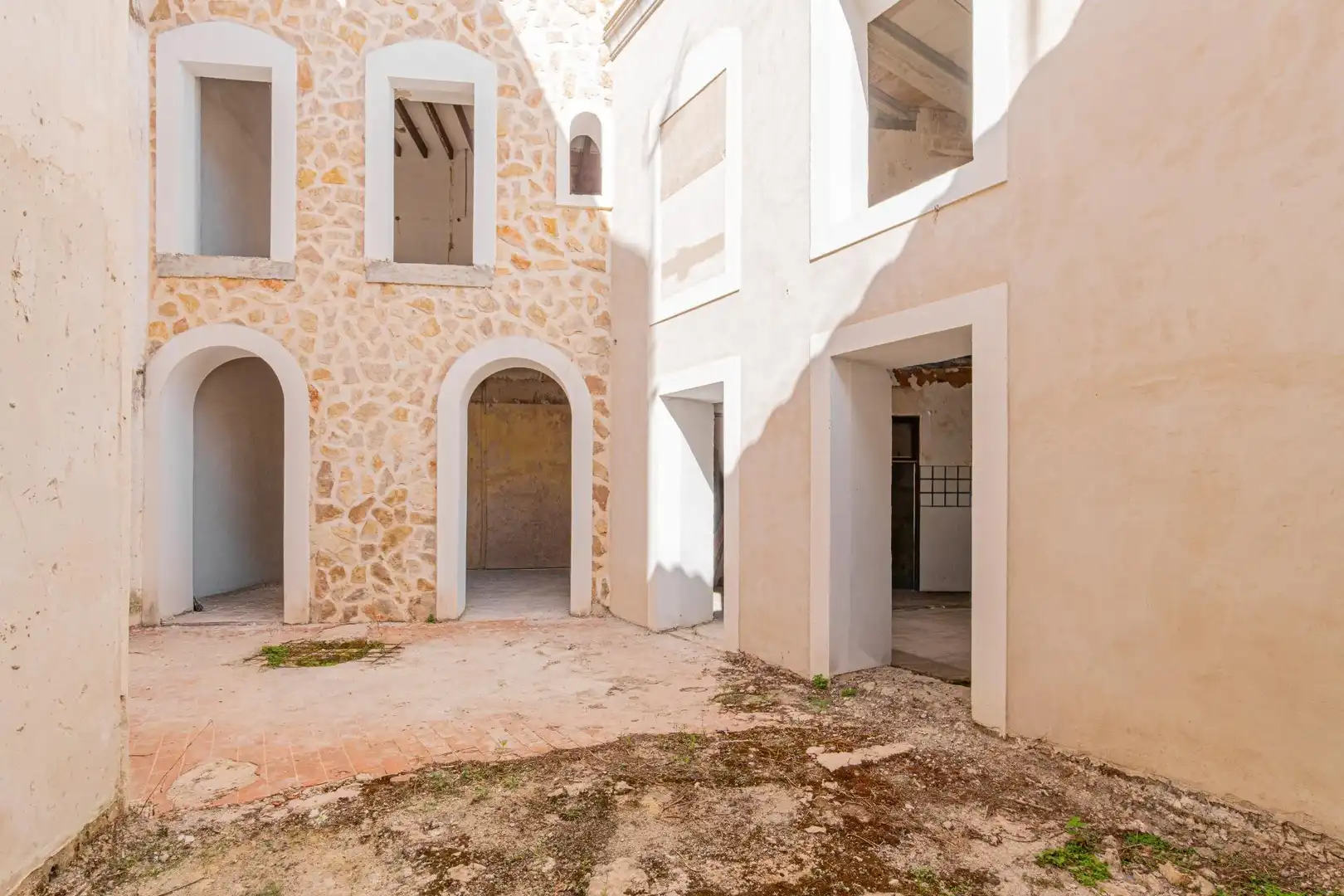 Vista exterior de Casa o xalet en venda en Felanitx amb Terrassa, Traster i Balcó