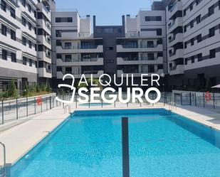 Swimming pool of Flat to rent in  Madrid Capital  with Air Conditioner and Swimming Pool