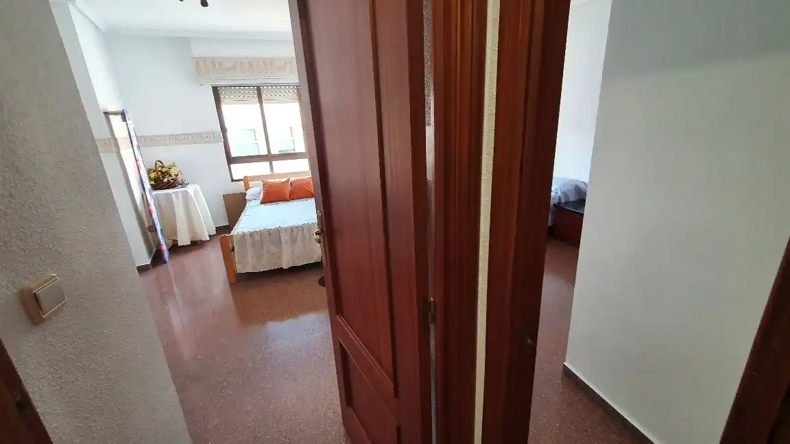 Wohnung zur Miete in Petrer mit Möbliert, Ofen und Waschmaschine
