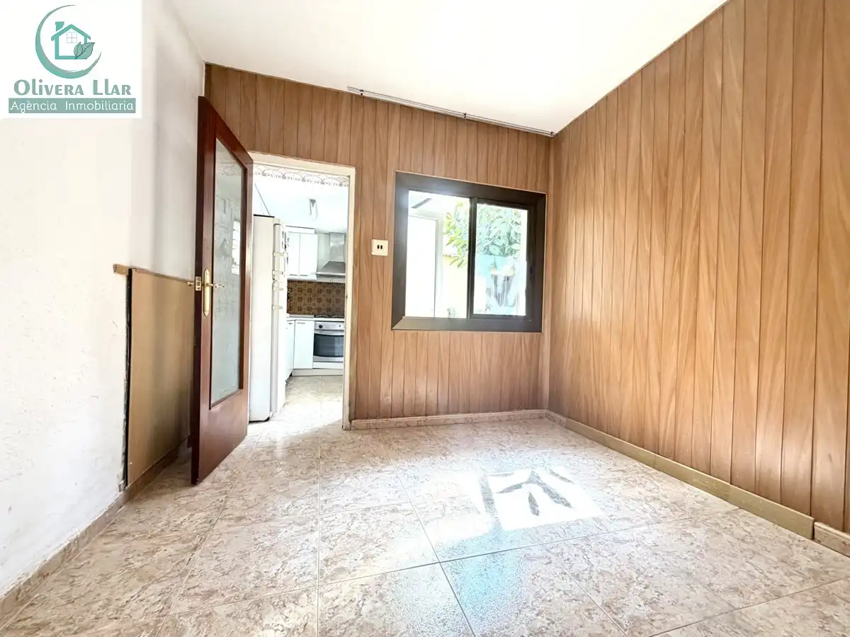 Dormitori de Planta baixa en venda en Viladecans amb Aire condicionat, Terrassa i Traster