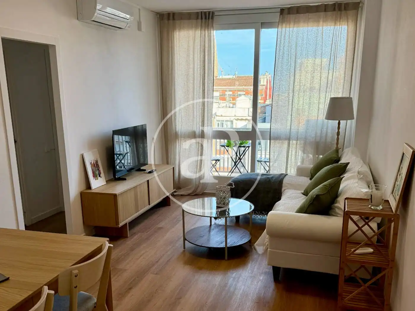 Living room of Flat for rent in Barcelona  with Air Conditioner, Heating and Furnished