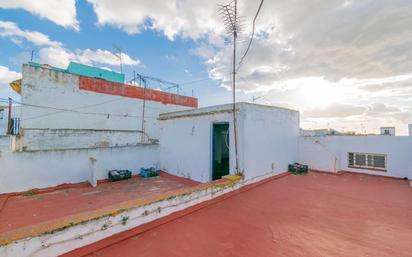 Exterior view of Single-family semi-detached for sale in Chiclana de la Frontera  with Terrace and Storage room