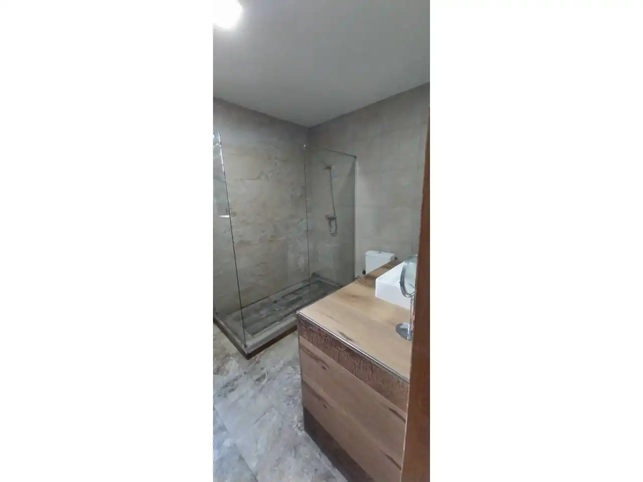 Bany de Casa o xalet en venda en Cartagena amb Aire condicionat, Jardí privat i Terrassa