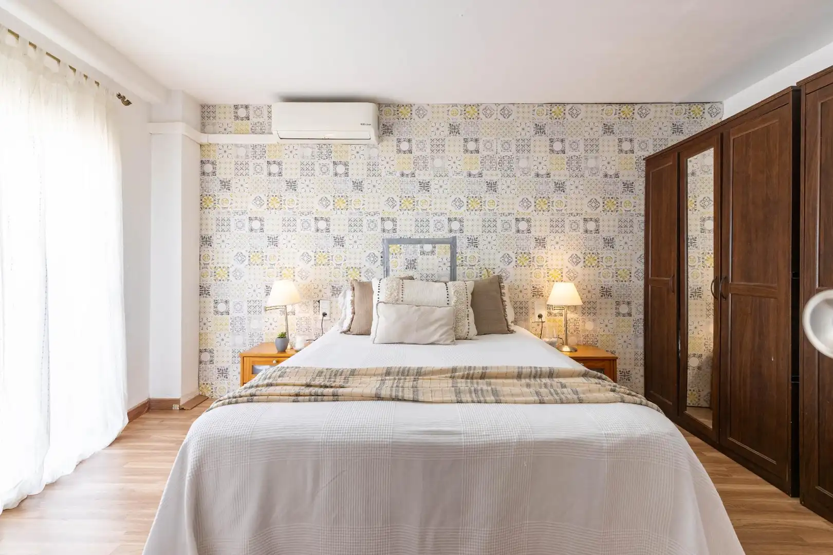 Bedroom of Flat for sale in Valencia  with Air Conditioner