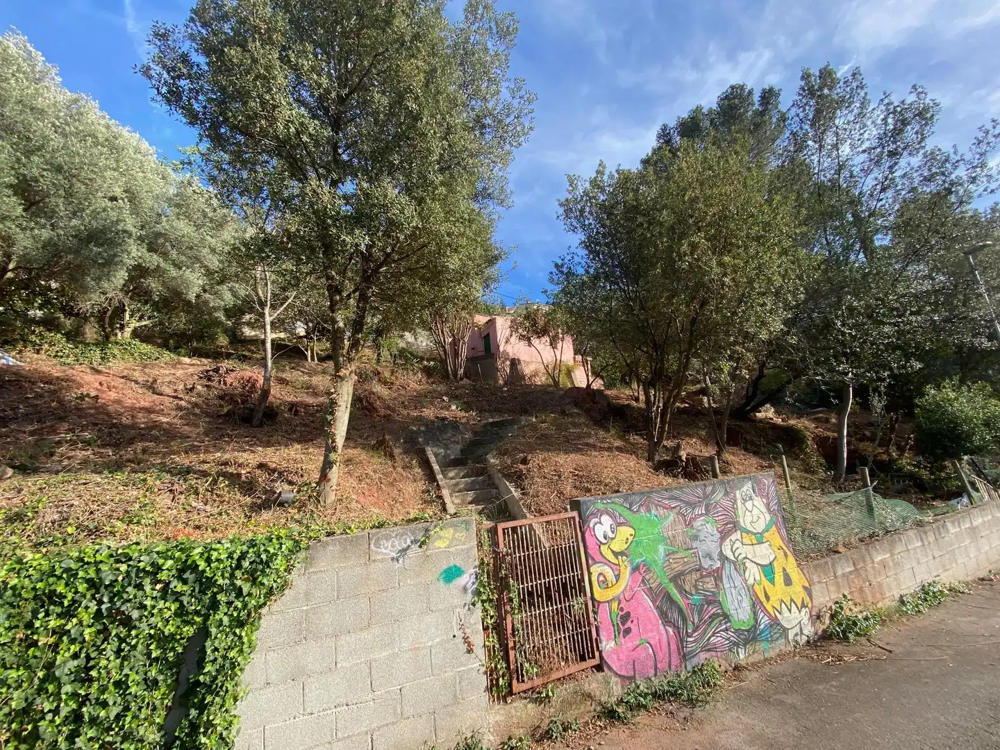 Vista exterior de Residencial en venda en Corbera de Llobregat