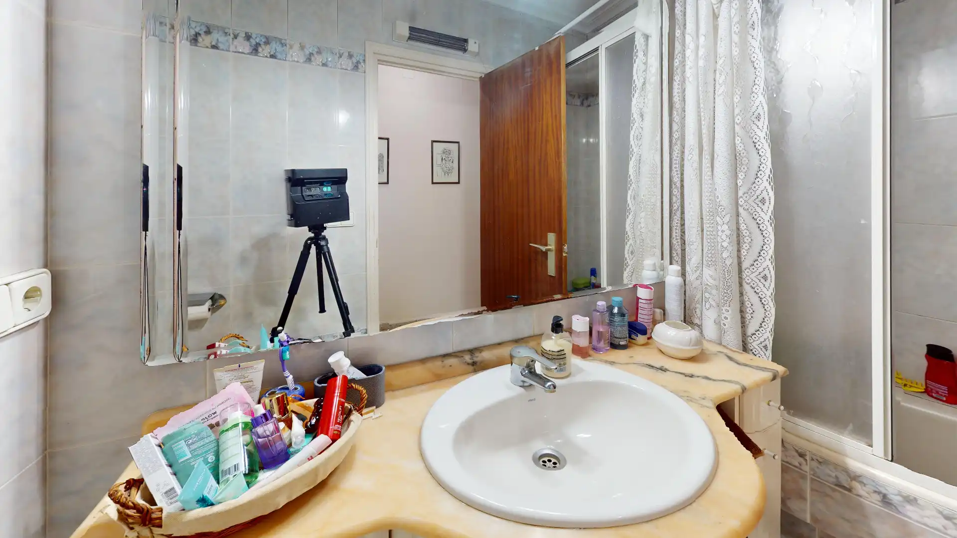 Baño de Casa o chalet en venta en Alicante / Alacant con Aire acondicionado, Jardín privado y Terraza