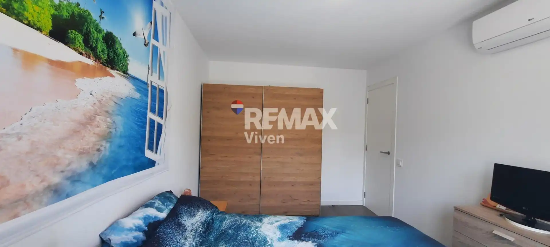 Habitación de Casa o chalet en venta en Canyelles con Aire acondicionado, Calefacción y Jardín privado