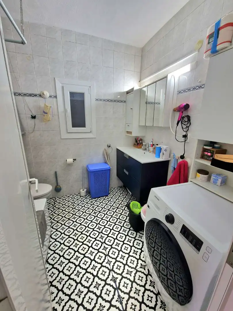 Badezimmer von Wohnungen zum Verkauf in Sant Antoni de Portmany mit Klimaanlage, Heizung und Terrasse