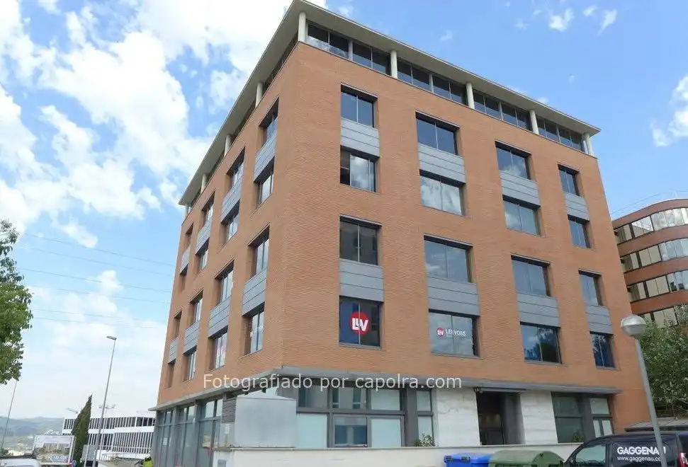Exterior view of Office for rent in Sant Just Desvern  with Air Conditioner and Heating