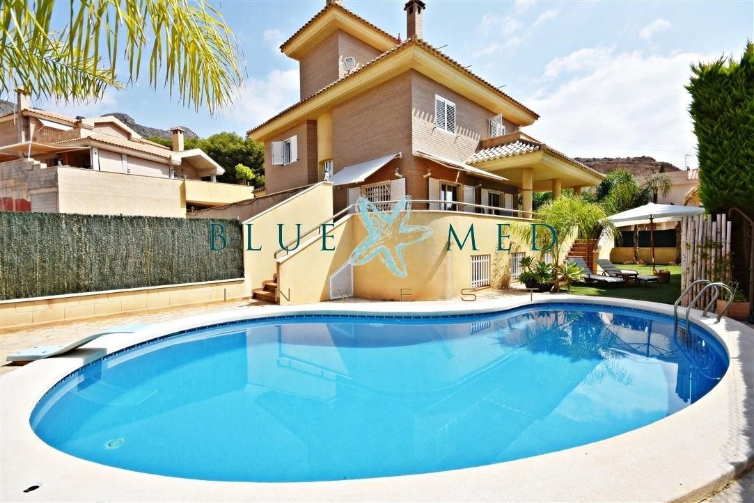 Exterior view of House or chalet for sale in Mazarrón  with Air Conditioner, Heating and Private garden