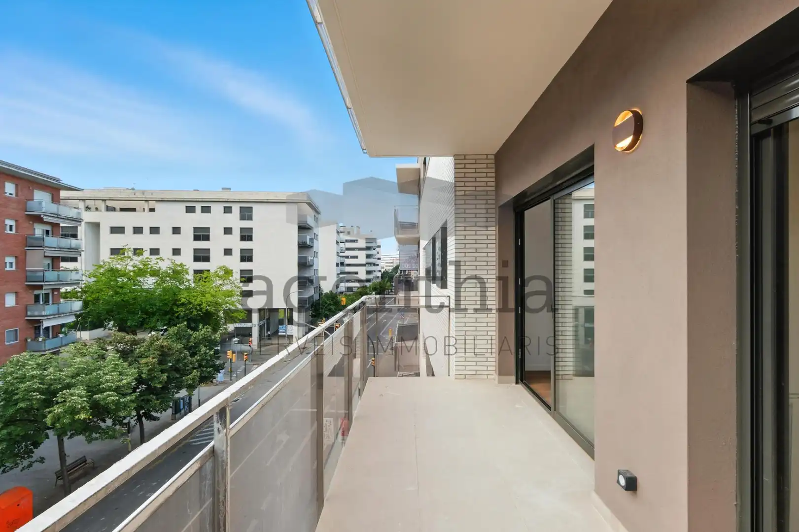 Piso en venta en Carrer Migdia, 124, Eixample Sud – Migdia