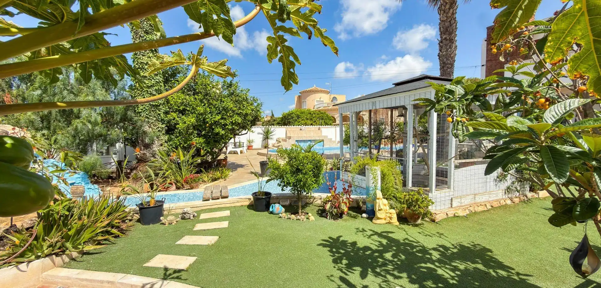 Swimming pool of Houses for sale in Rojales