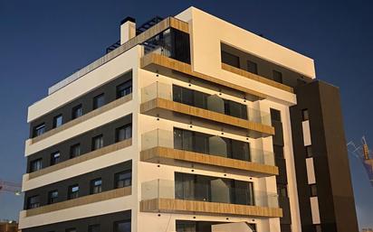 Exterior view of Flat for sale in  Córdoba Capital  with Air Conditioner and Terrace