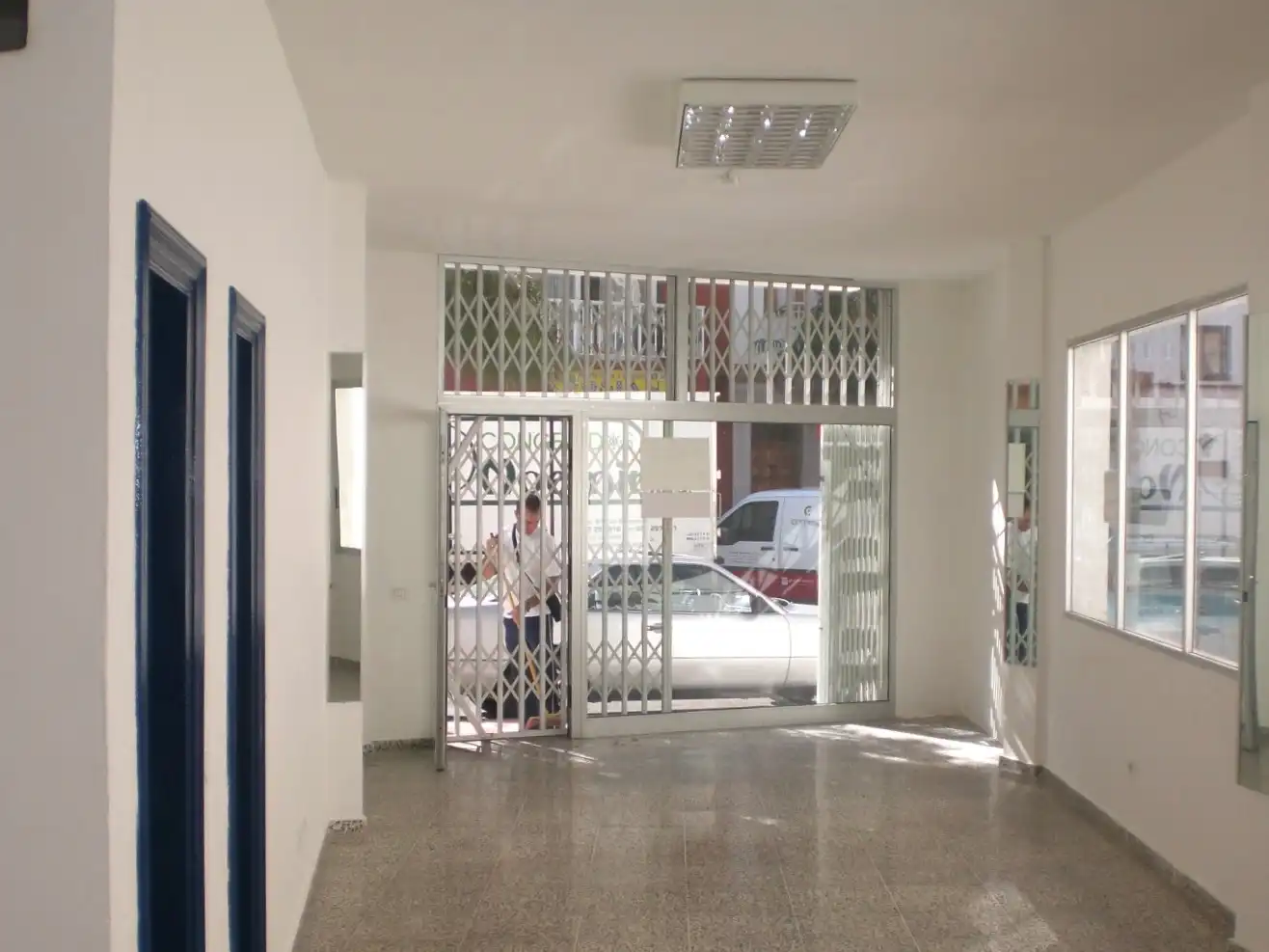 Business premises for sale in Calle longuera 26, imagen 2