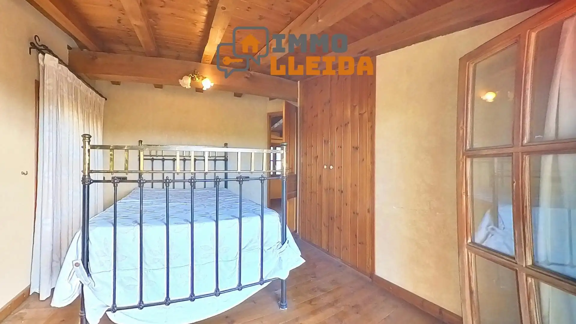 Casa con terraza en venta en Calle Sant Armengol 4, imagen 21