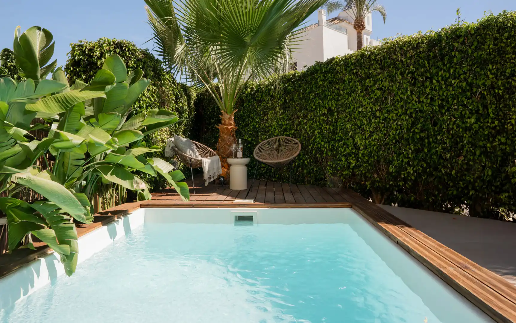 Piscina de Casa adosada en venda en Marbella amb Aire condicionat, Jardí privat i Terrassa