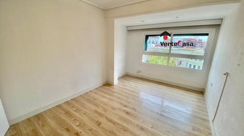 Foto 2 von Wohnung zur Miete in Dr. Zamenhoff, La Petxina,  Valencia Capital