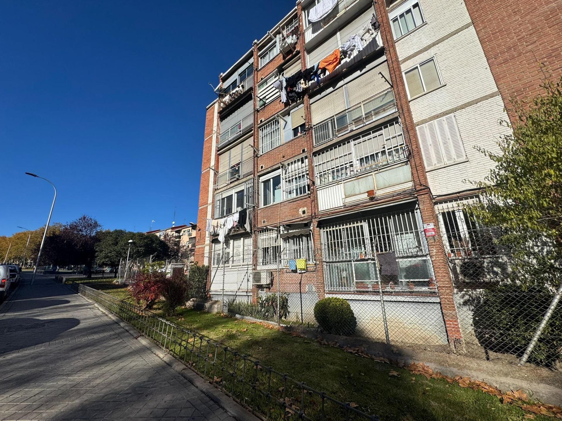 Vista exterior de Pis en venda en  Madrid Capital amb Calefacció i Traster